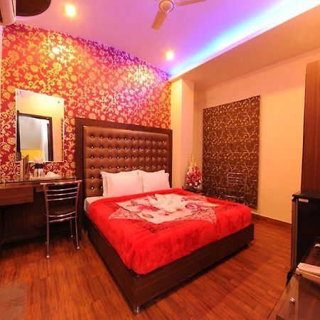 Hotel Pearl Inn & Suites Amritsar Esterno foto